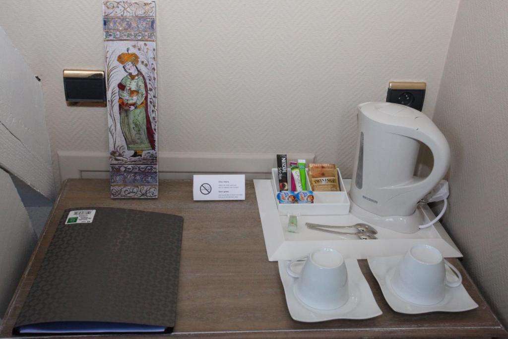 Saint Graal Bed & Breakfast Chamant Екстериор снимка