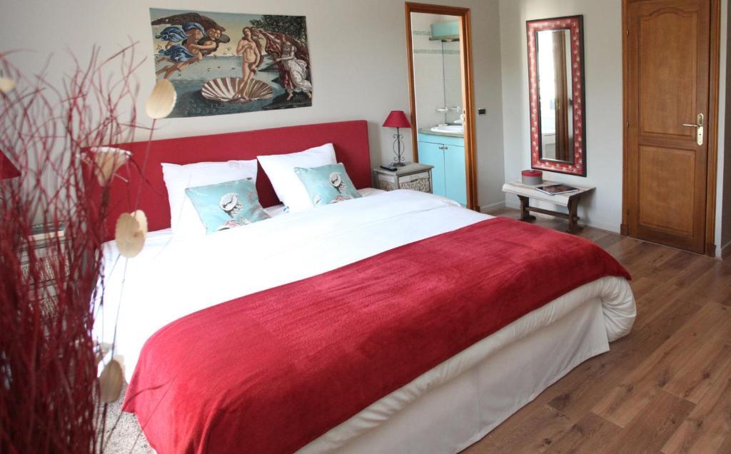 Saint Graal Bed & Breakfast Chamant Стая снимка