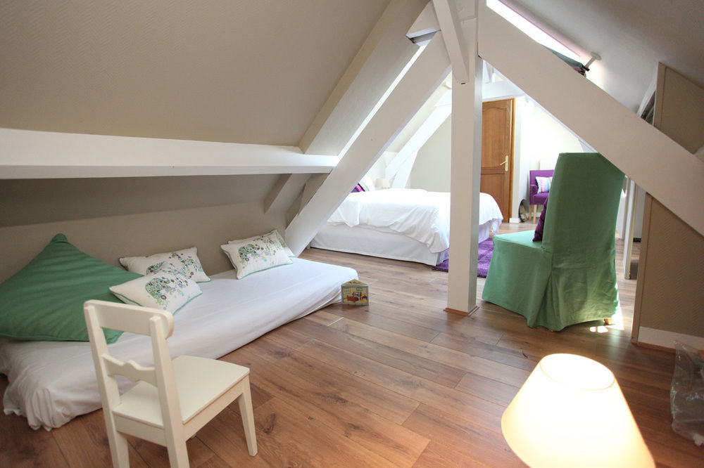 Saint Graal Bed & Breakfast Chamant Екстериор снимка