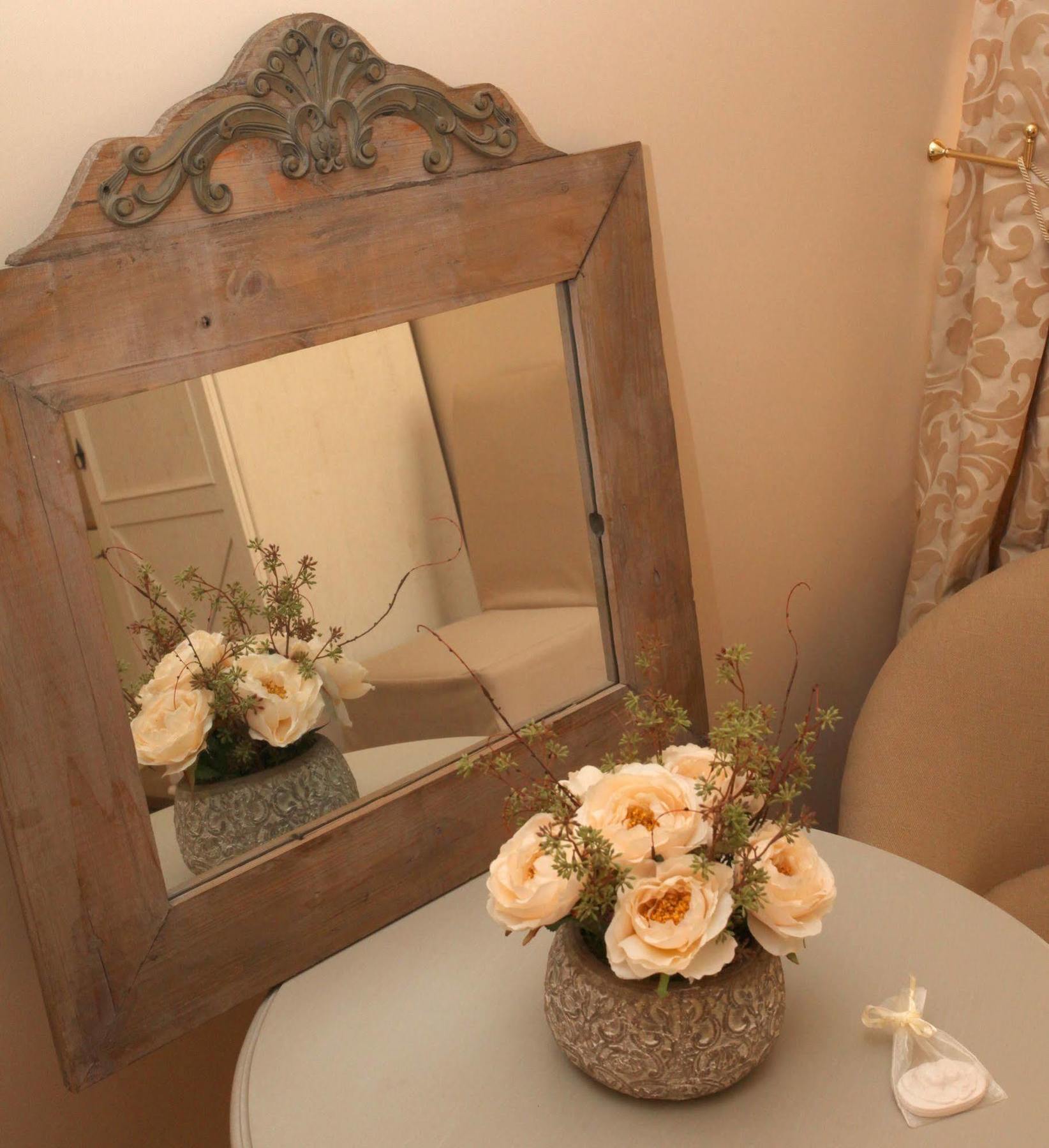 Saint Graal Bed & Breakfast Chamant Екстериор снимка